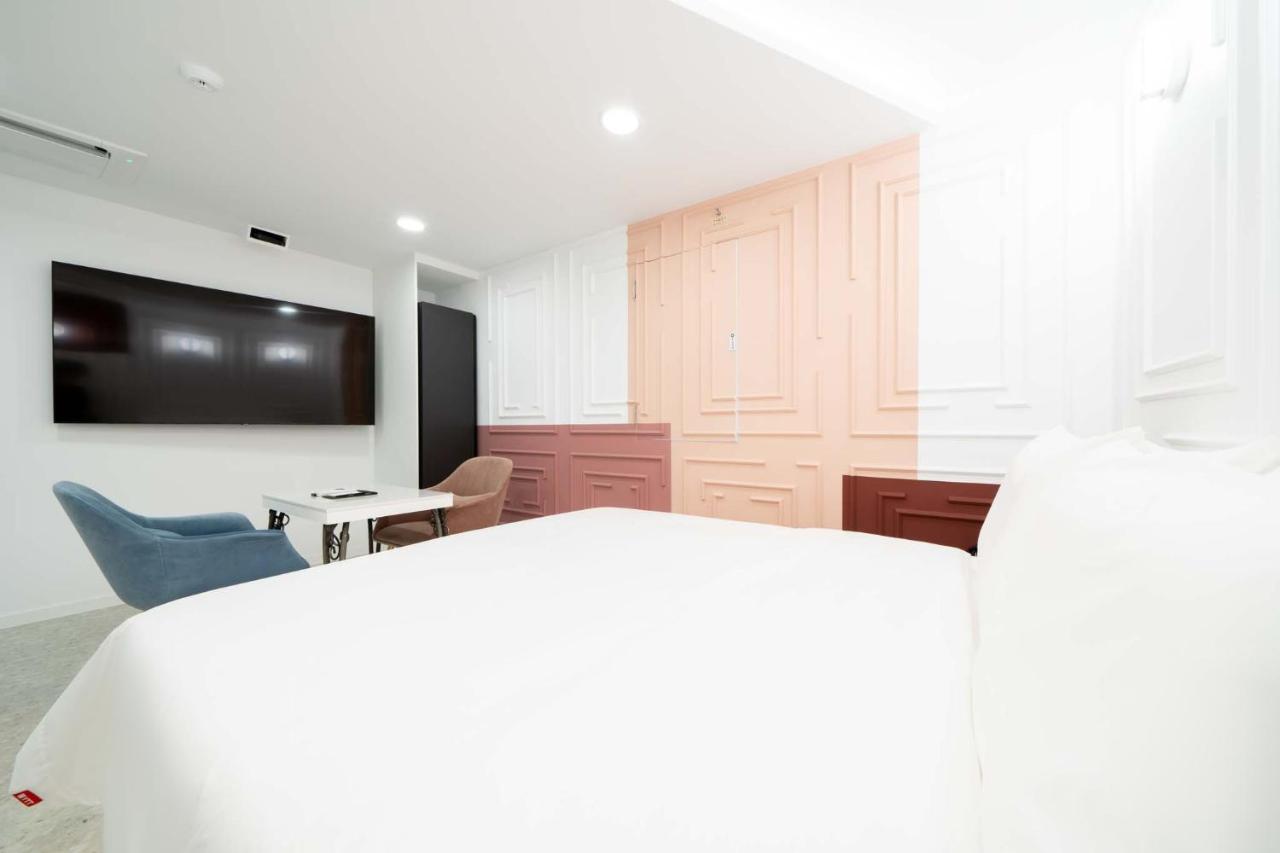 Ytt Hotel Busan Esterno foto