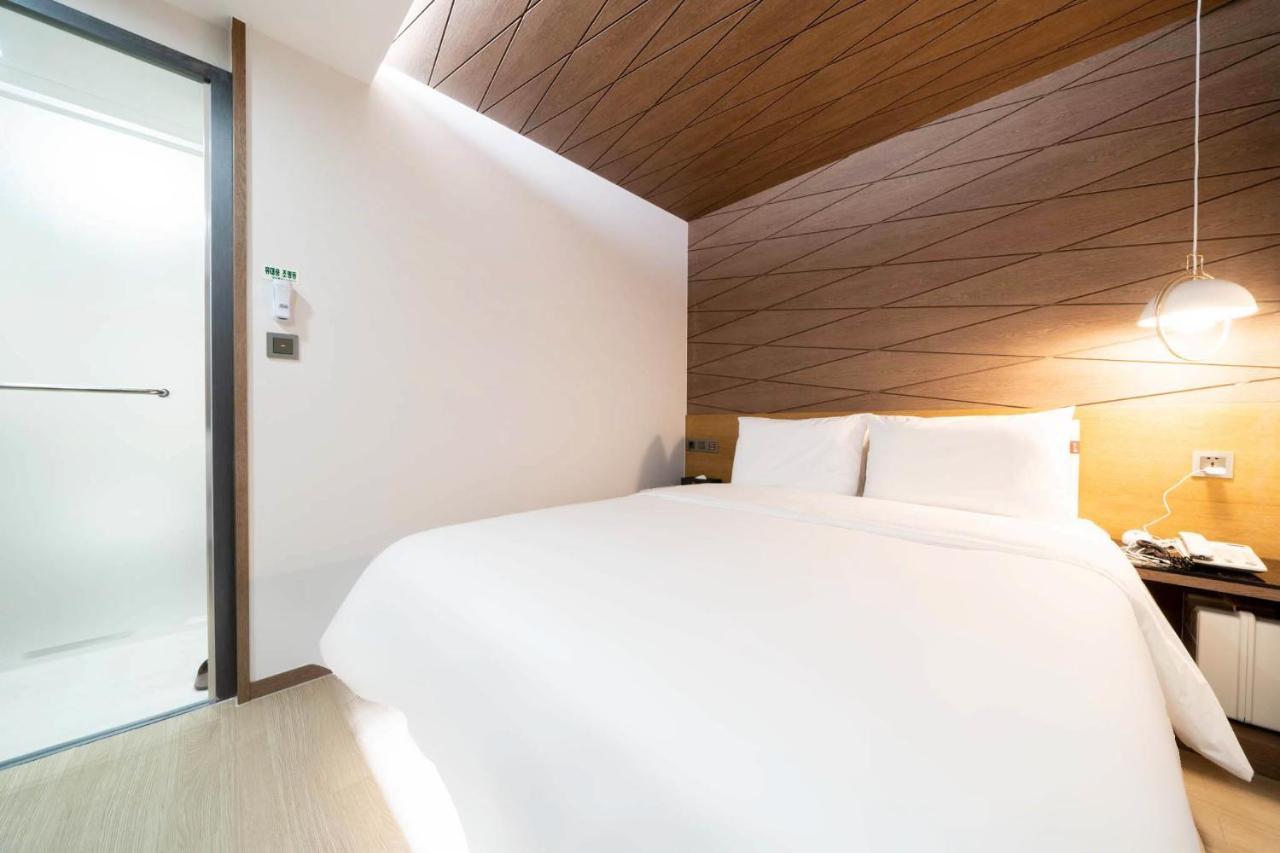Ytt Hotel Busan Esterno foto